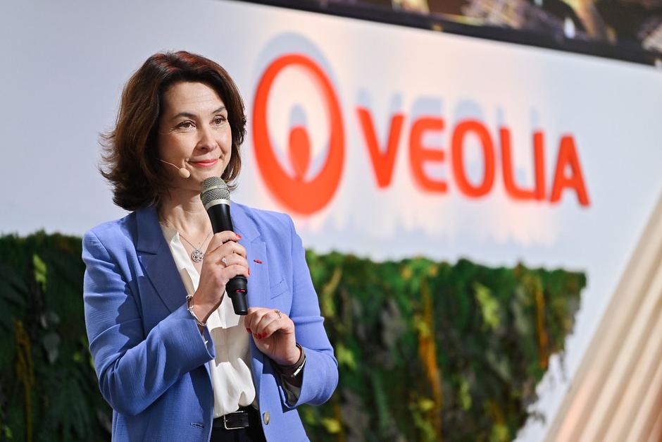 Estelle Brachlianoff comenta resultados 2022 do Grupo Veolia